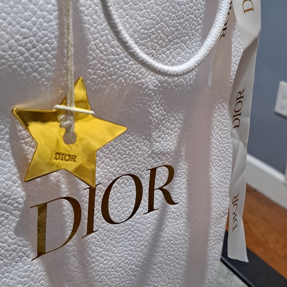 DIOR GIFT BAG - Picture 2 of 6